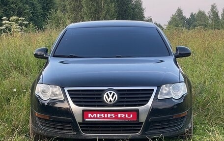 Volkswagen Passat B6, 2010 год, 740 000 рублей, 1 фотография