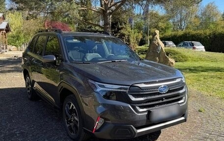 Subaru Forester, 2025 год, 2 400 000 рублей, 1 фотография