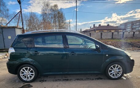 Toyota Corolla Verso I, 2006 год, 550 000 рублей, 3 фотография