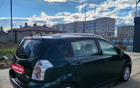 Toyota Corolla Verso I, 2006 год, 550 000 рублей, 4 фотография