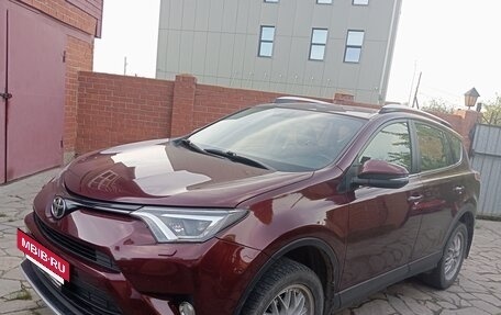 Toyota RAV4, 2016 год, 2 600 000 рублей, 2 фотография