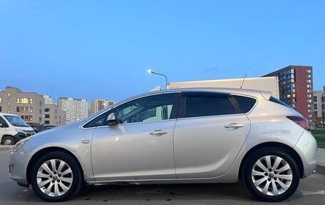 Opel Astra J, 2011 год, 770 000 рублей, 8 фотография