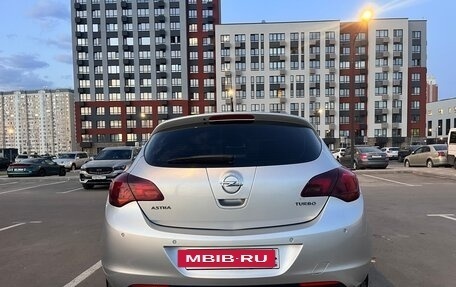Opel Astra J, 2011 год, 770 000 рублей, 4 фотография