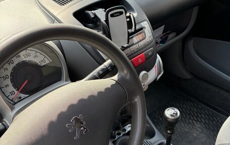 Peugeot 107 I рестайлинг, 2008 год, 385 000 рублей, 4 фотография