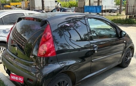 Peugeot 107 I рестайлинг, 2008 год, 385 000 рублей, 3 фотография