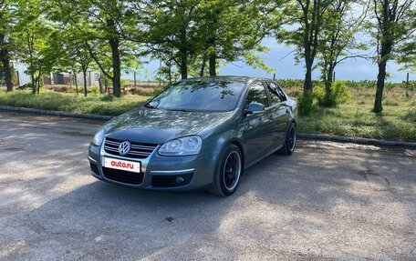 Volkswagen Jetta VI, 2008 год, 750 000 рублей, 2 фотография