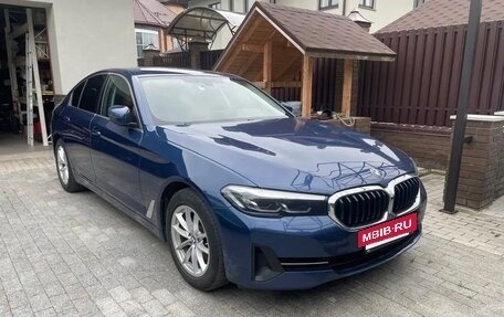 BMW 5 серия, 2021 год, 4 400 000 рублей, 3 фотография
