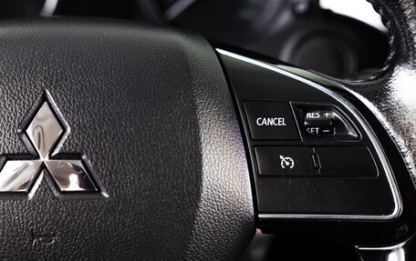 Mitsubishi Outlander III рестайлинг 3, 2015 год, 1 759 000 рублей, 18 фотография
