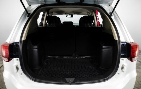Mitsubishi Outlander III рестайлинг 3, 2015 год, 1 759 000 рублей, 8 фотография