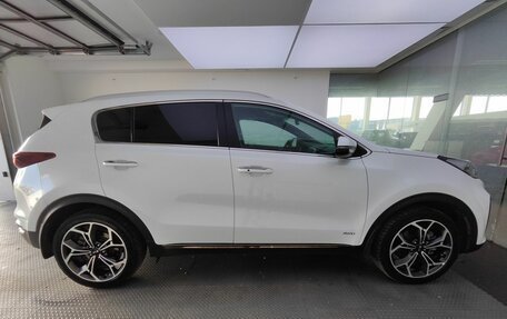 KIA Sportage IV рестайлинг, 2019 год, 2 550 000 рублей, 5 фотография