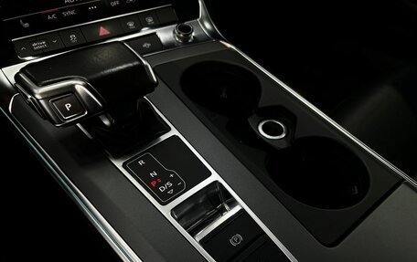 Audi A6, 2021 год, 2 989 900 рублей, 12 фотография