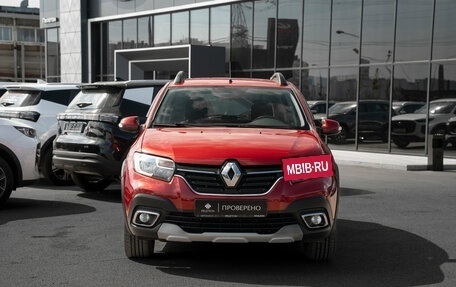 Renault Sandero II рестайлинг, 2021 год, 1 375 000 рублей, 3 фотография