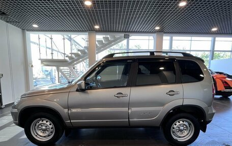 Chevrolet Niva I рестайлинг, 2015 год, 475 000 рублей, 6 фотография