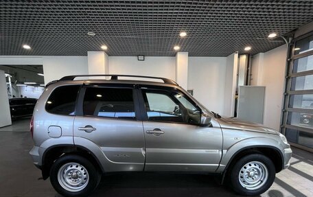 Chevrolet Niva I рестайлинг, 2015 год, 475 000 рублей, 2 фотография