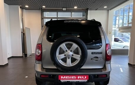 Chevrolet Niva I рестайлинг, 2015 год, 475 000 рублей, 4 фотография