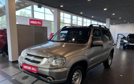 Chevrolet Niva I рестайлинг, 2015 год, 475 000 рублей, 7 фотография