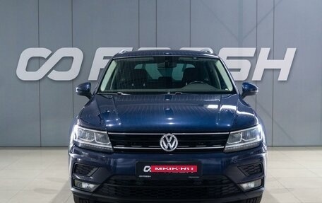Volkswagen Tiguan II, 2017 год, 2 399 000 рублей, 2 фотография