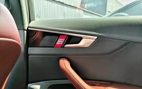 Audi A4, 2024 год, 4 062 008 рублей, 11 фотография