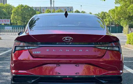 Hyundai Elantra, 2021 год, 1 150 000 рублей, 6 фотография