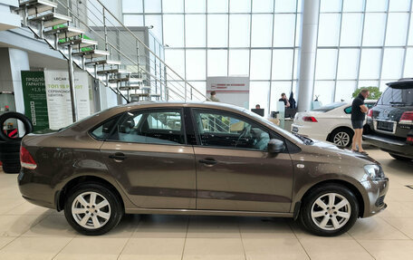 Volkswagen Polo VI (EU Market), 2015 год, 880 000 рублей, 5 фотография
