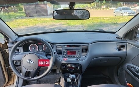KIA Rio II, 2010 год, 750 000 рублей, 5 фотография
