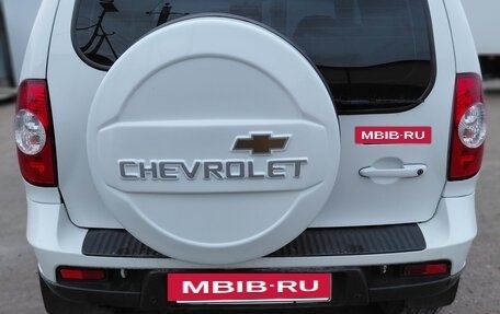 Chevrolet Niva I рестайлинг, 2011 год, 700 000 рублей, 8 фотография