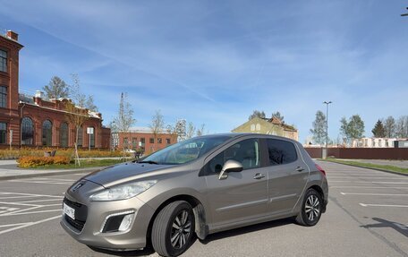Peugeot 308 II, 2012 год, 485 000 рублей, 2 фотография