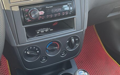 Ford Fiesta, 2006 год, 410 000 рублей, 13 фотография