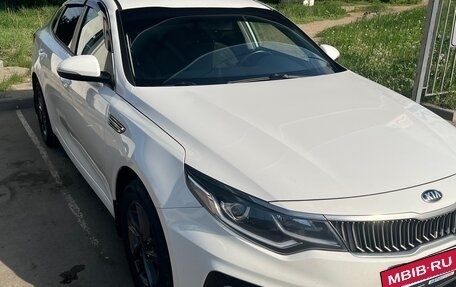 KIA Optima IV, 2020 год, 1 850 000 рублей, 3 фотография
