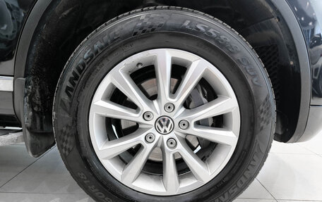 Volkswagen Touareg III, 2011 год, 1 750 000 рублей, 22 фотография