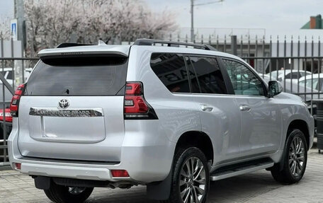 Toyota Land Cruiser Prado 150 рестайлинг 2, 2018 год, 4 550 000 рублей, 6 фотография
