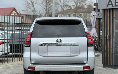 Toyota Land Cruiser Prado 150 рестайлинг 2, 2018 год, 4 550 000 рублей, 4 фотография