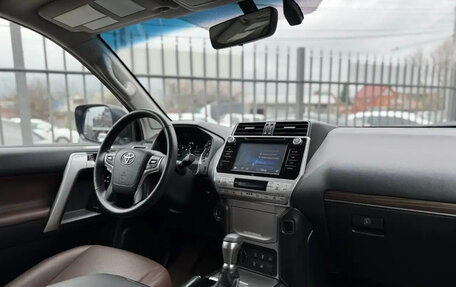 Toyota Land Cruiser Prado 150 рестайлинг 2, 2018 год, 4 550 000 рублей, 25 фотография