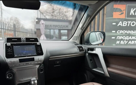 Toyota Land Cruiser Prado 150 рестайлинг 2, 2018 год, 4 550 000 рублей, 27 фотография