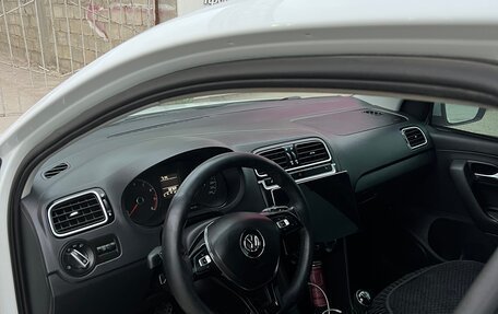 Volkswagen Polo VI (EU Market), 2018 год, 850 000 рублей, 5 фотография