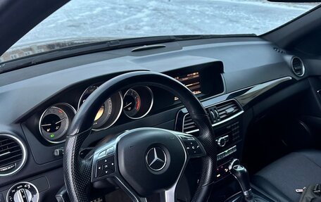 Mercedes-Benz C-Класс, 2011 год, 1 250 000 рублей, 3 фотография