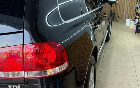 Volkswagen Touareg III, 2005 год, 900 000 рублей, 5 фотография