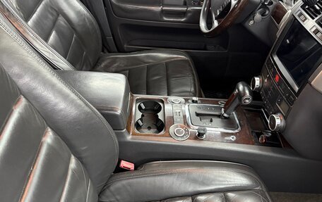 Volkswagen Touareg III, 2005 год, 900 000 рублей, 9 фотография