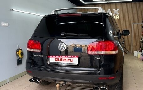 Volkswagen Touareg III, 2005 год, 900 000 рублей, 6 фотография