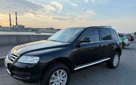 Volkswagen Touareg III, 2005 год, 900 000 рублей, 19 фотография