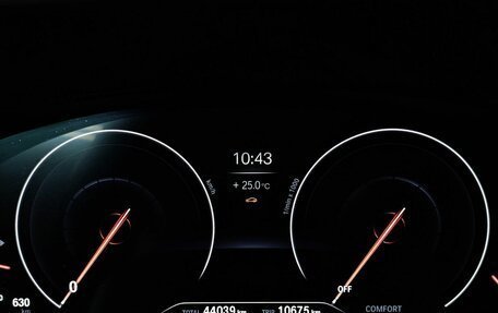 BMW 5 серия, 2019 год, 4 700 000 рублей, 13 фотография
