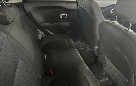 KIA Soul II рестайлинг, 2016 год, 1 399 000 рублей, 19 фотография