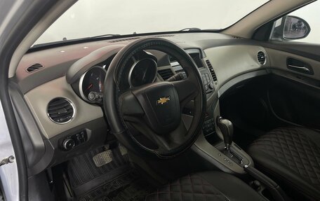 Chevrolet Cruze II, 2012 год, 777 000 рублей, 9 фотография