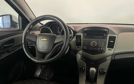 Chevrolet Cruze II, 2012 год, 777 000 рублей, 13 фотография