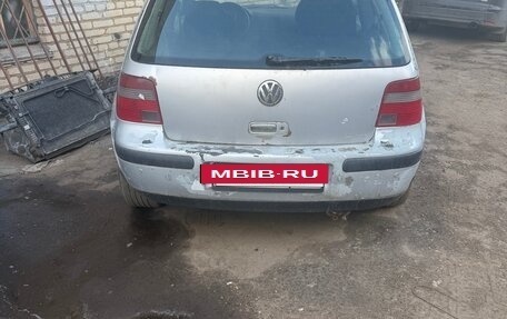 Volkswagen Golf IV, 2001 год, 220 000 рублей, 3 фотография