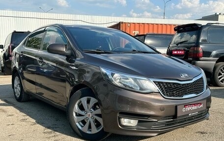 KIA Rio III рестайлинг, 2015 год, 679 000 рублей, 1 фотография