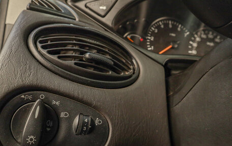 Ford Focus IV, 2003 год, 449 000 рублей, 10 фотография