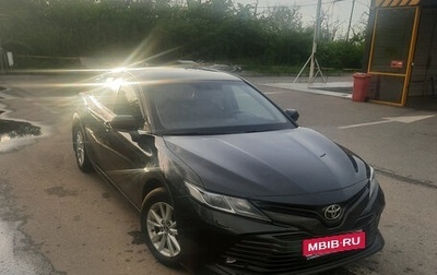 Toyota Camry, 2019 год, 2 350 000 рублей, 1 фотография
