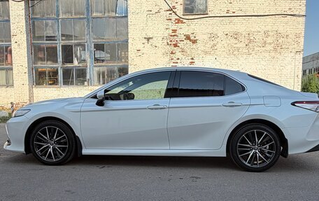 Toyota Camry, 2021 год, 3 250 000 рублей, 7 фотография
