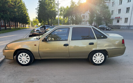 Daewoo Nexia I рестайлинг, 2010 год, 200 000 рублей, 5 фотография